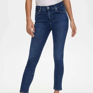 Citizens of humanity rocket crop high rise skinny jeans (darker than stock Photo